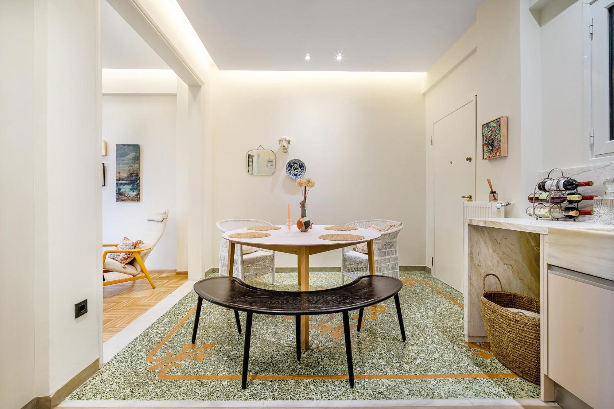 Apartment Renovated Kallimarmaro In Historic Center Athens