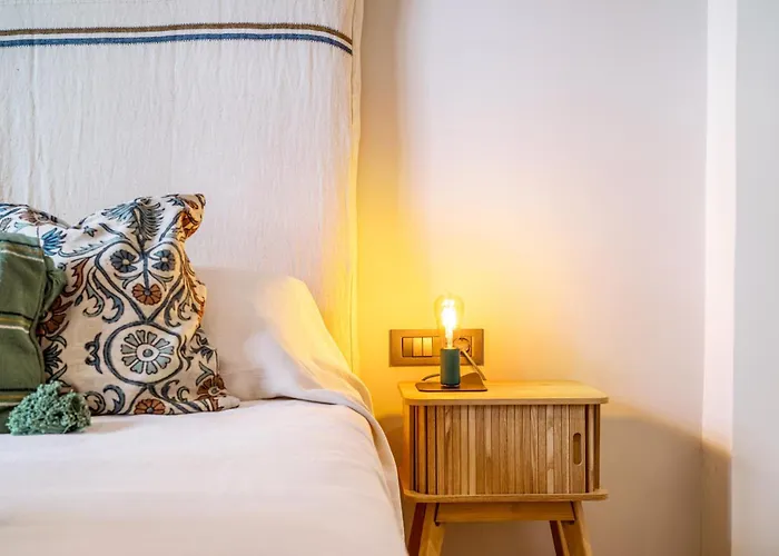 Renovated Kallimarmaro Apt In Athens Historic Center